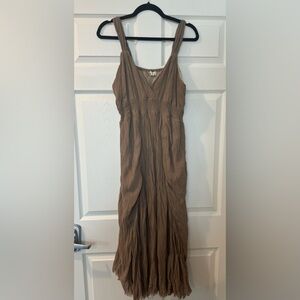 2/$20 Chic Sleeveless Maxi Dress in Brown